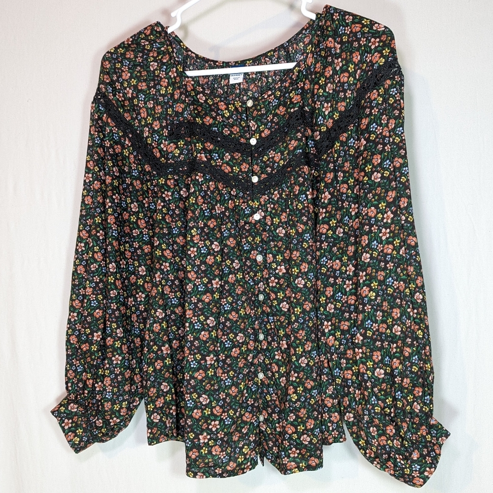 Old Navy Floral Cottagecore Crochet Lace Peasant Blouse Long Sleeve Top Flower